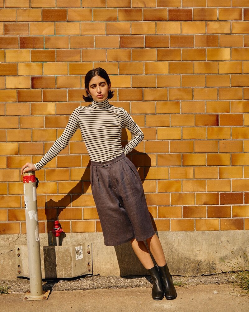 Rose Stripe Turtleneck | Black