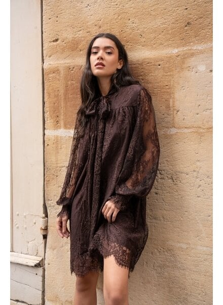 Ambre Lace Midi Dress | Chocolate