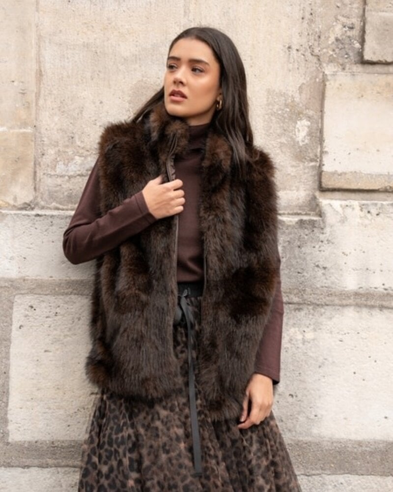 Genevieve Faux Fur Vest | Chocolate