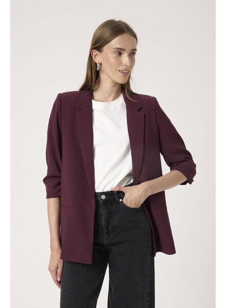 Shirley Blazer | Wine