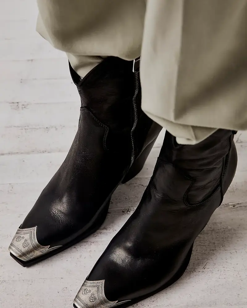 Free People Brayden Western Boots | Black
