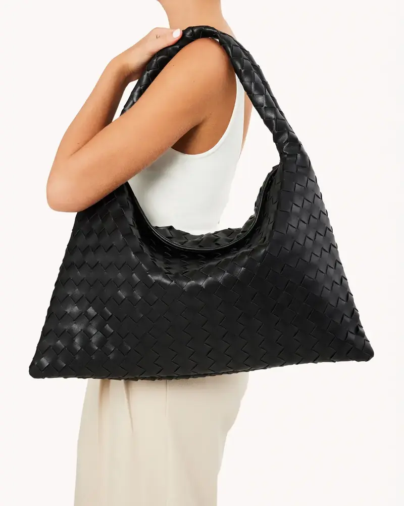 Kami Shoulder Bag | Black