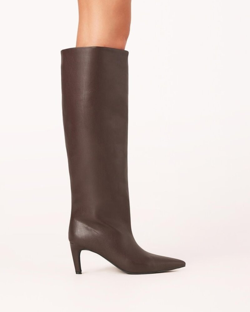 Whimsy Boot | Chocolate