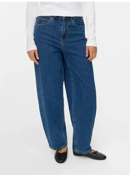 Vero Moda Billie High Rise Barrel Jean | 34 Inseam