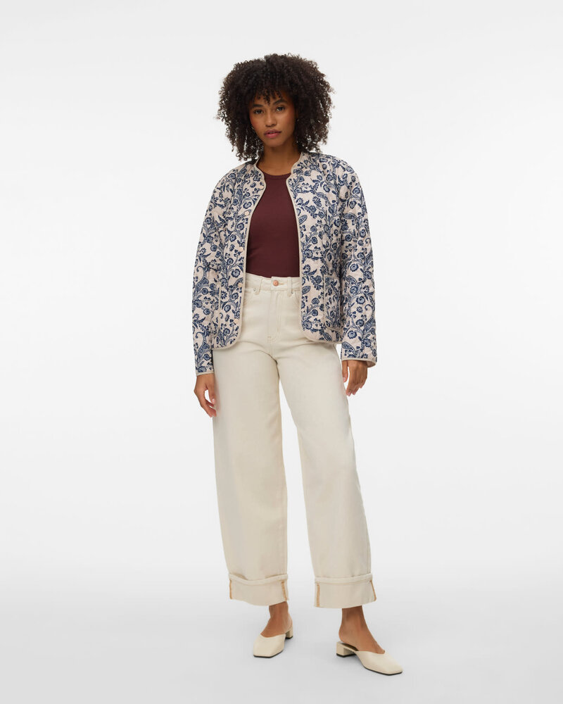 Vero Moda Clara Jacket |  Paisley