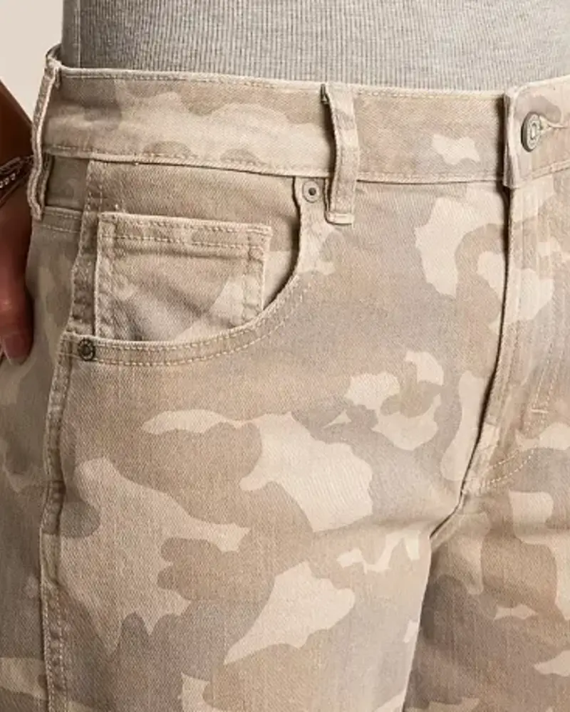 Sammie Camo Cropped Barrel Jean