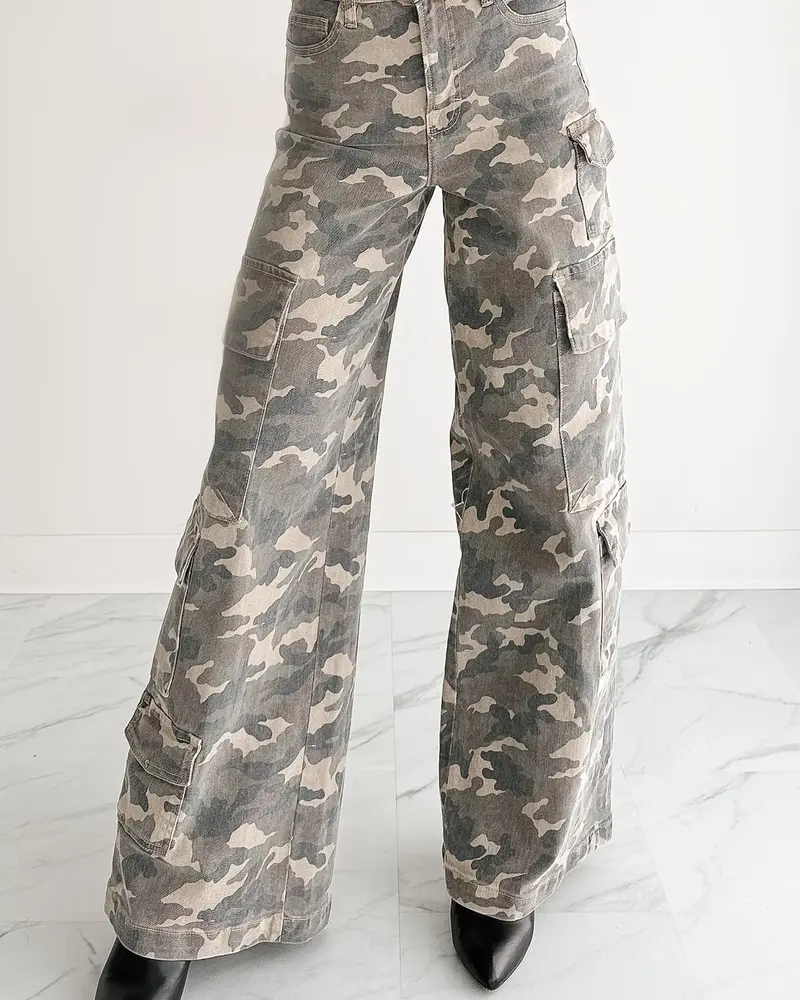 Camo High Rise Cargo Jean
