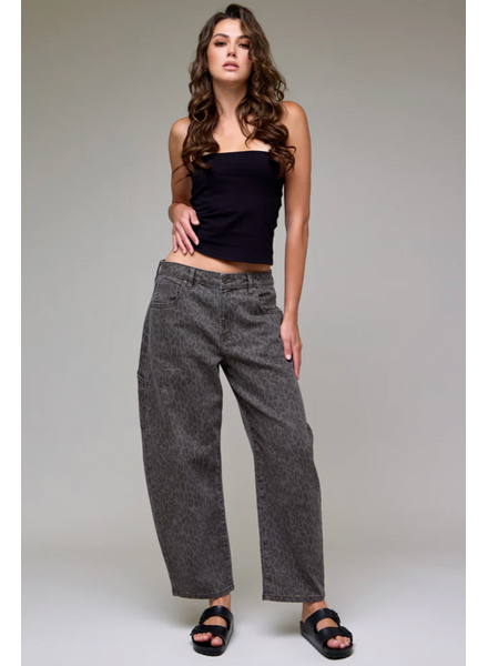 Sammie Leopard Cropped Barrel Jean