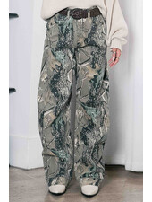 Kendal Camo Barrel Jeans
