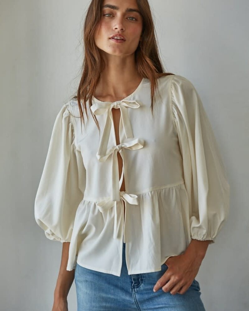 Bow Kisses Top | Cream