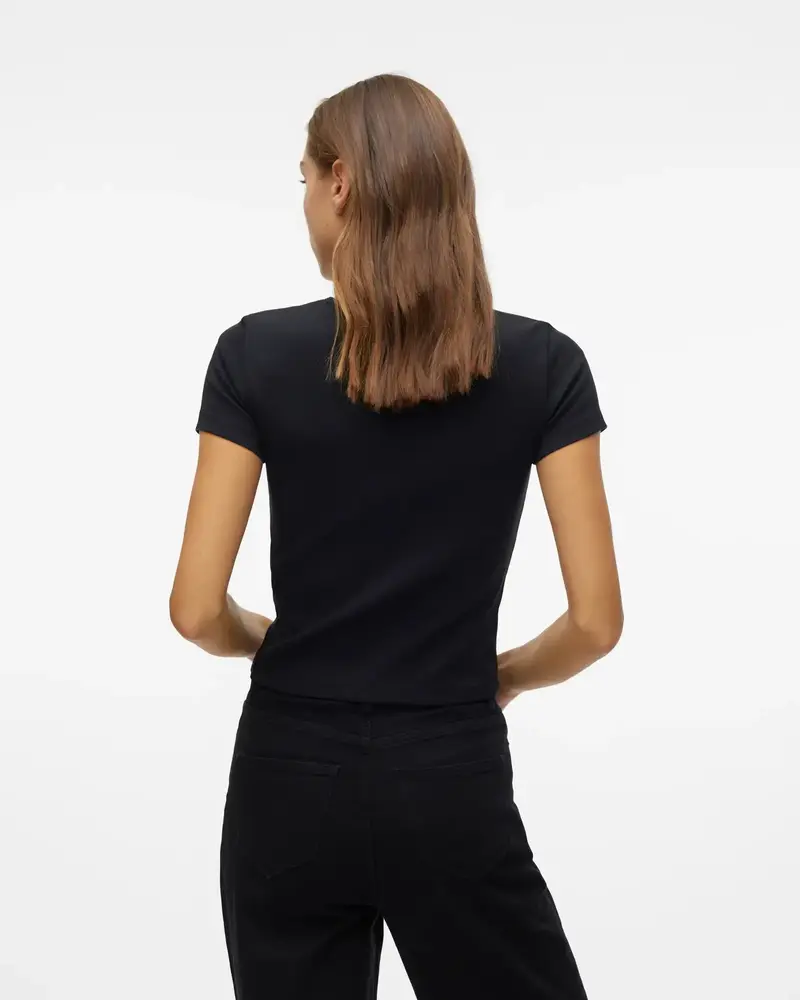Vero Moda Chloe T-Shirt | Black