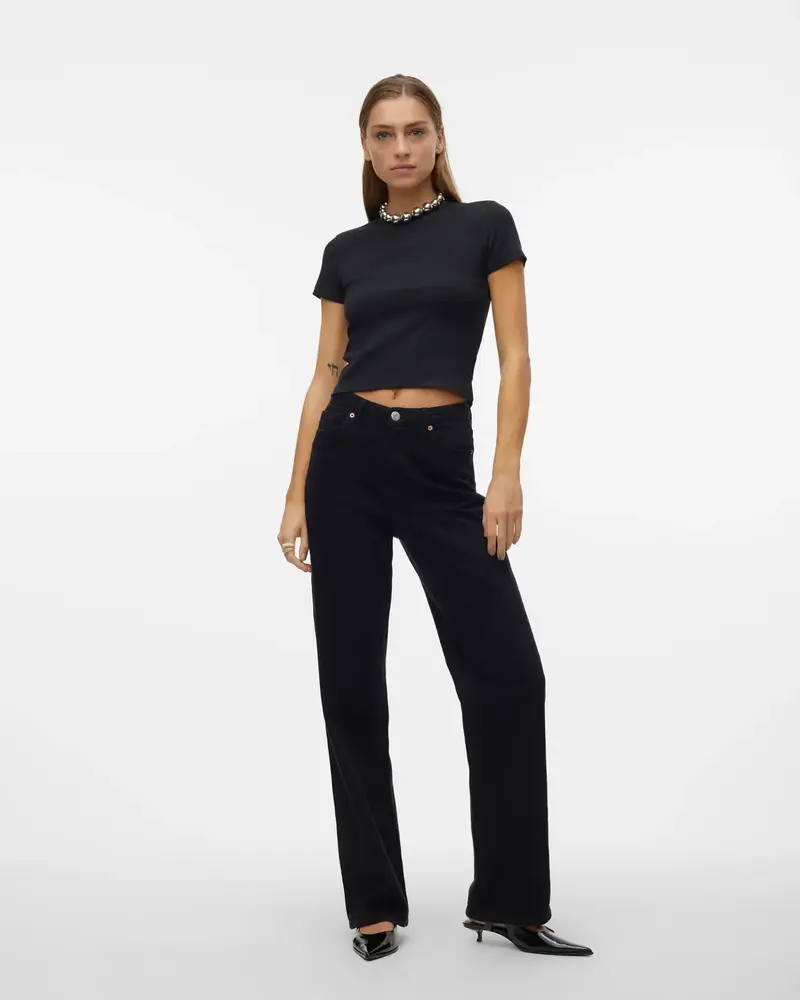 Vero Moda Chloe T-Shirt | Black