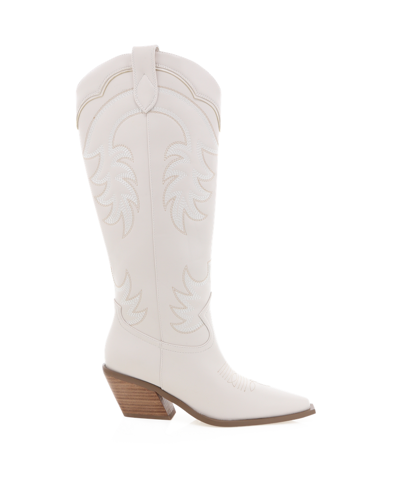 Evalynn Boot | Ivory
