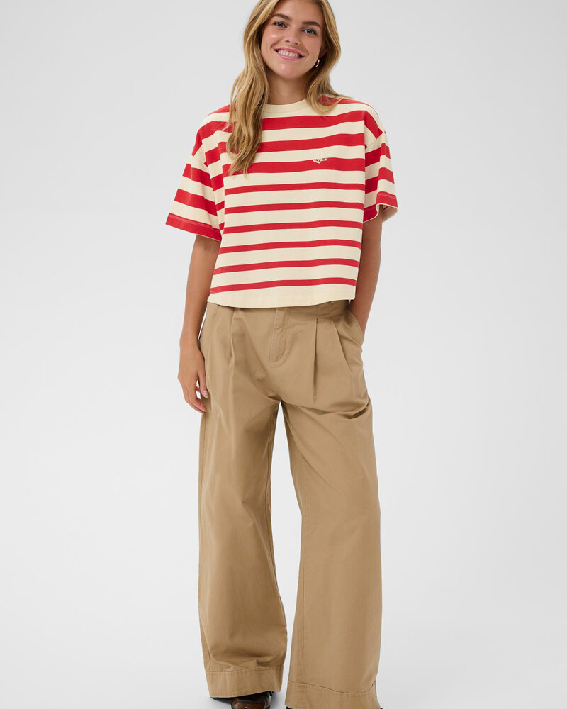 Saint Tropez Philene T-Shirt | Poppy Seed