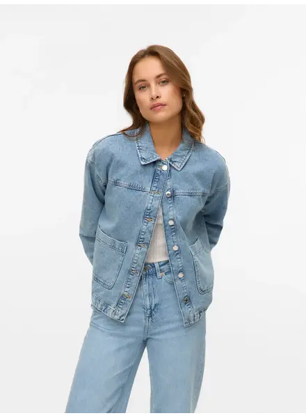 Vero Moda Jamie Denim Shacket | Light Blue