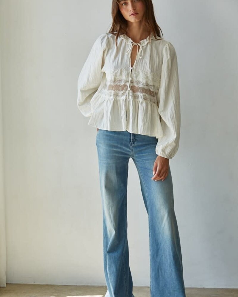 Chantilly Buttondown Top