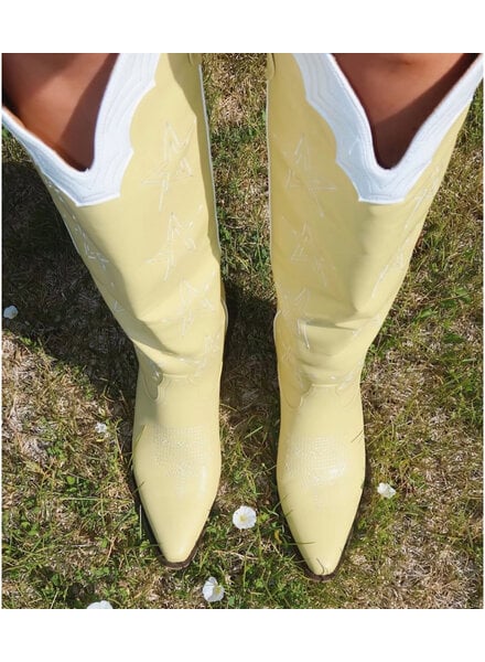 The Sunshine Boot
