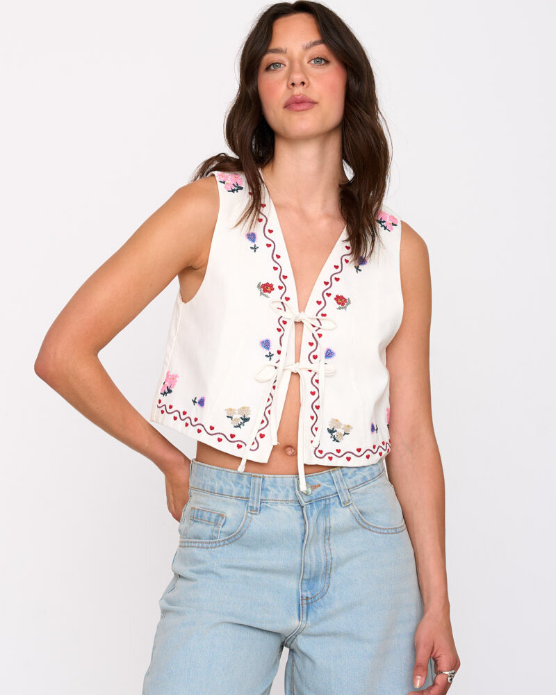 Kenna Embroidered Vest | White