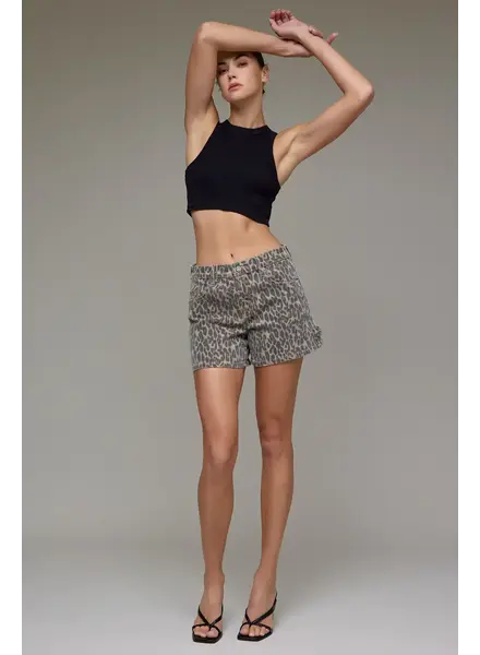 Logan Short | Leopard