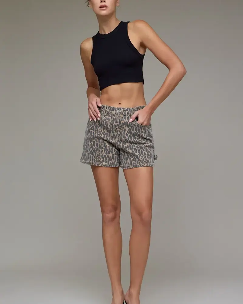 Logan Short | Leopard