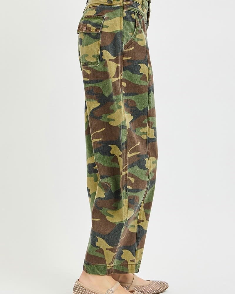 Taylor Barrel Camo Jeans