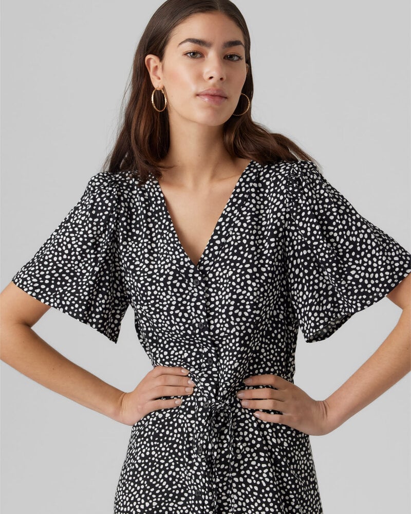 Vero Moda Alba Midi Dress | Black