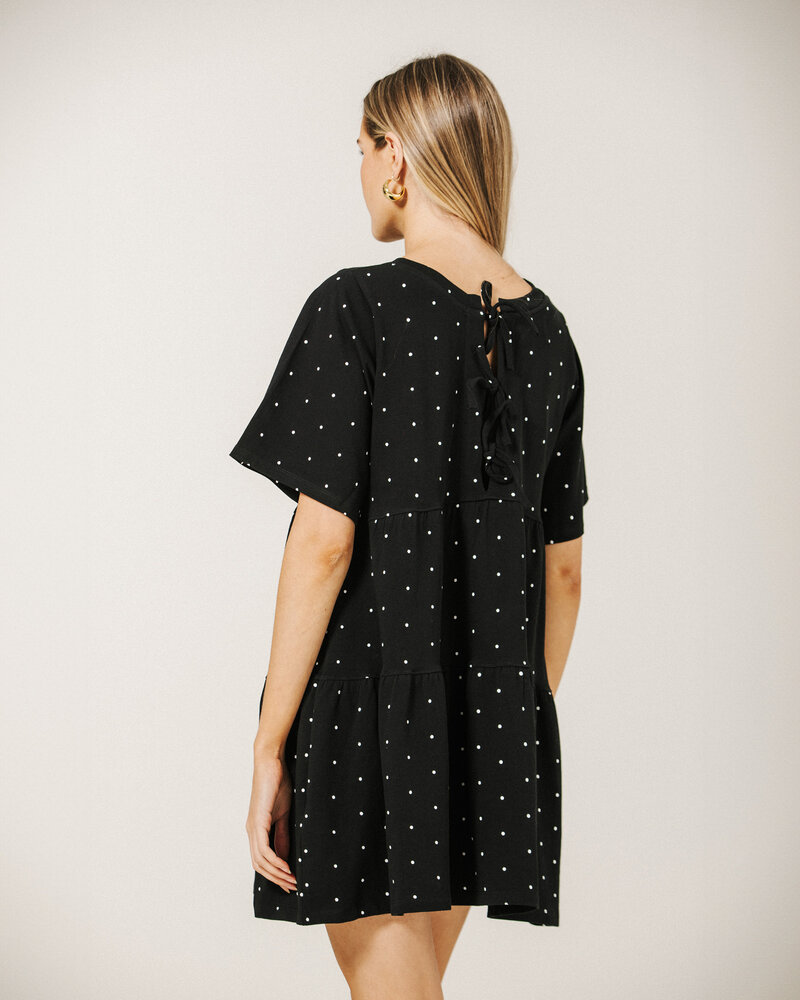 Tiered T-Shirt Dress | Black/White