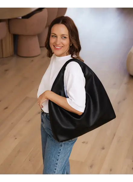 Louenhide Monaco Shoulder Bag | Black