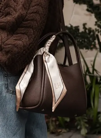 Louenhide Steffie Mini Tote Bag | Chocolate
