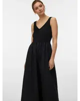 Vero Moda Valley Maxi Dress | Black