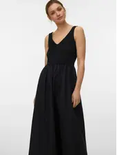 Vero Moda Valley Maxi Dress | Black