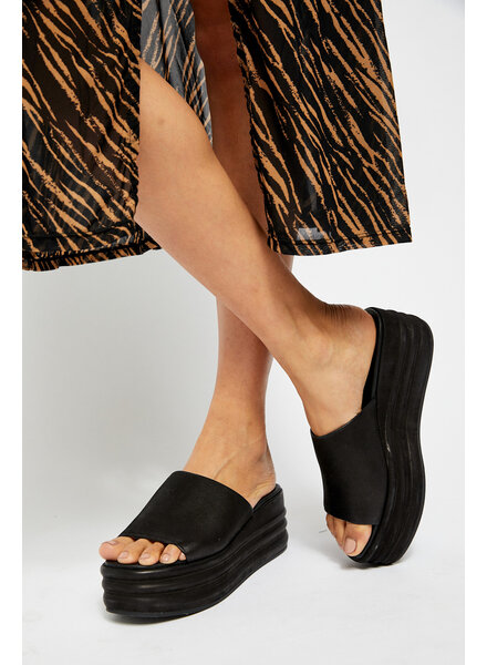 Free People Harbor Flatform Sandal | Black