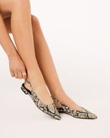 Ismeralda Flats | Snake