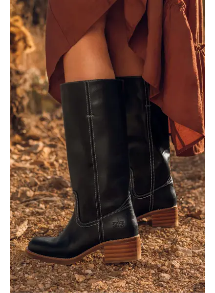 Frye and Co. Miranda Boot | Black