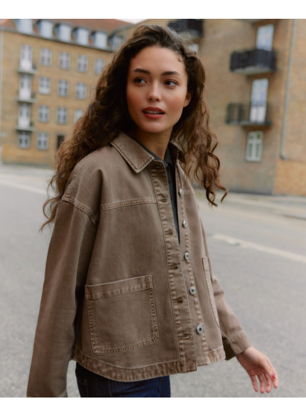 Vero Moda Jamie Denim Shacket | Chocolate
