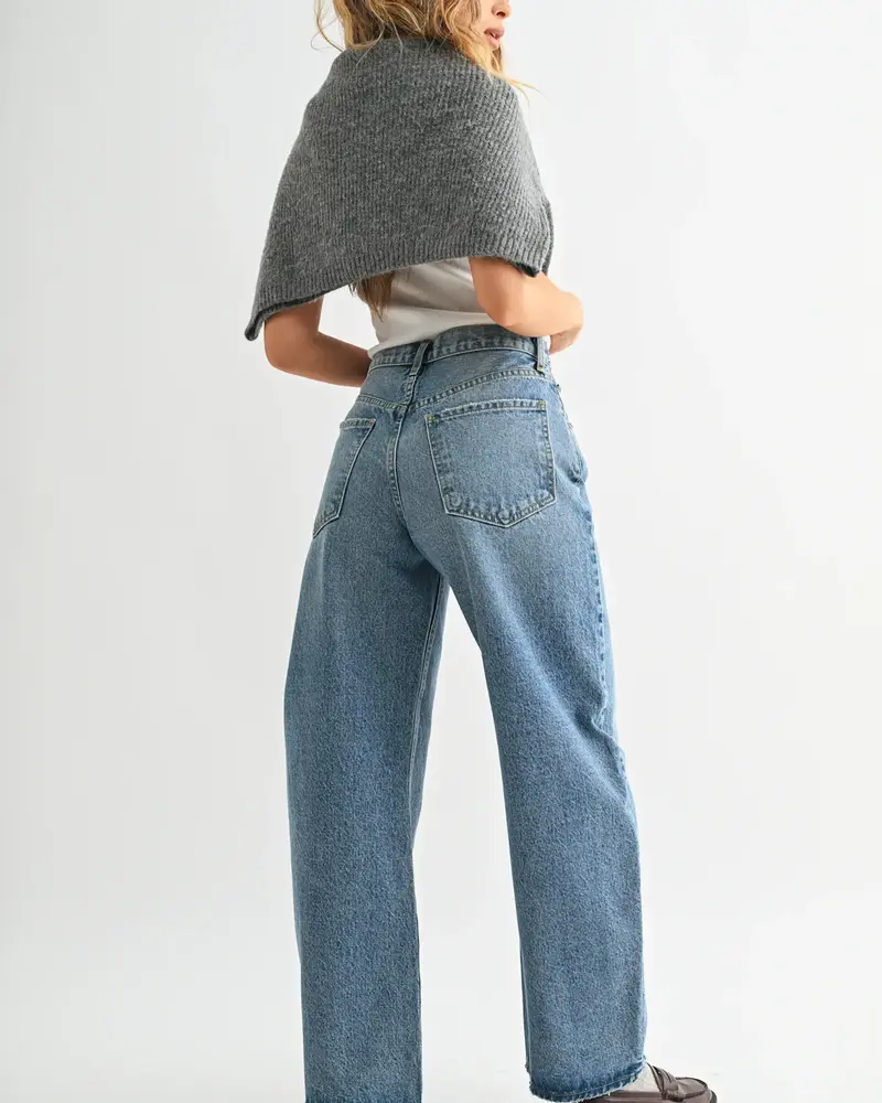 Just Black Denim The Classic Barrel Jean | Medium