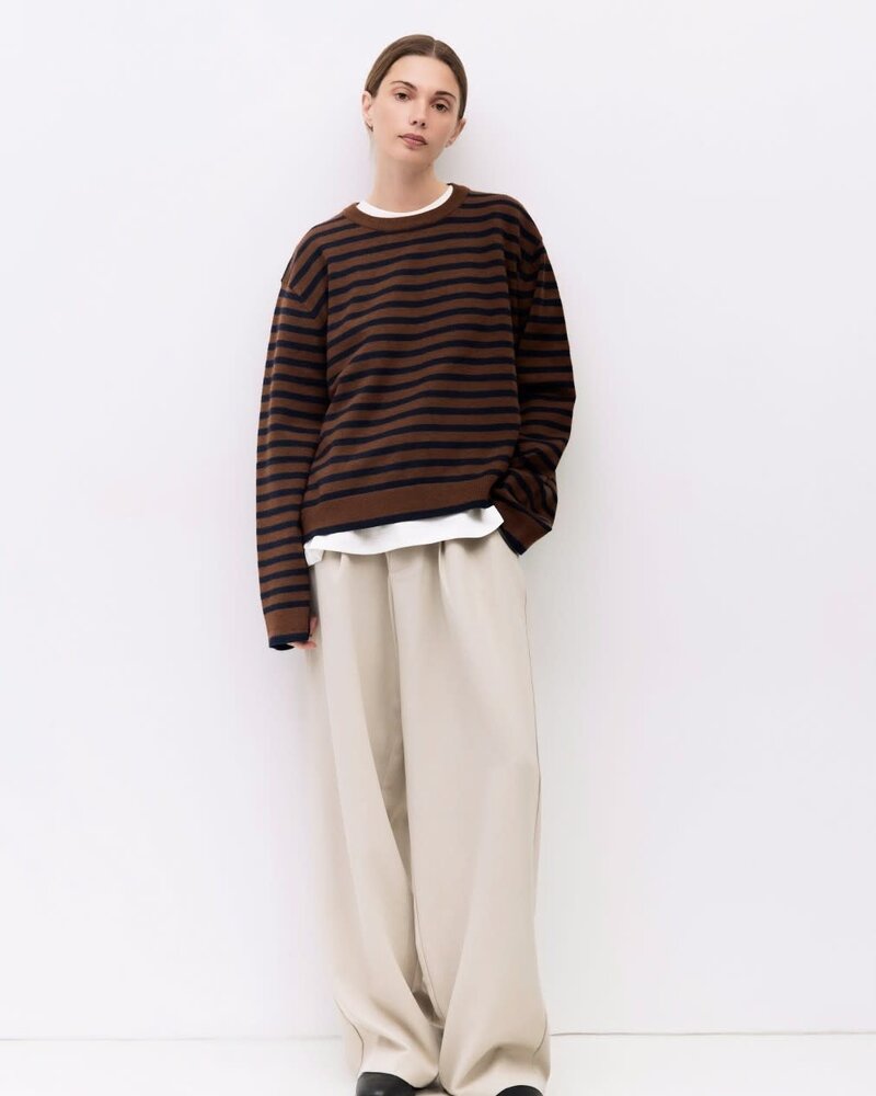 The Klein Sweater | Brown