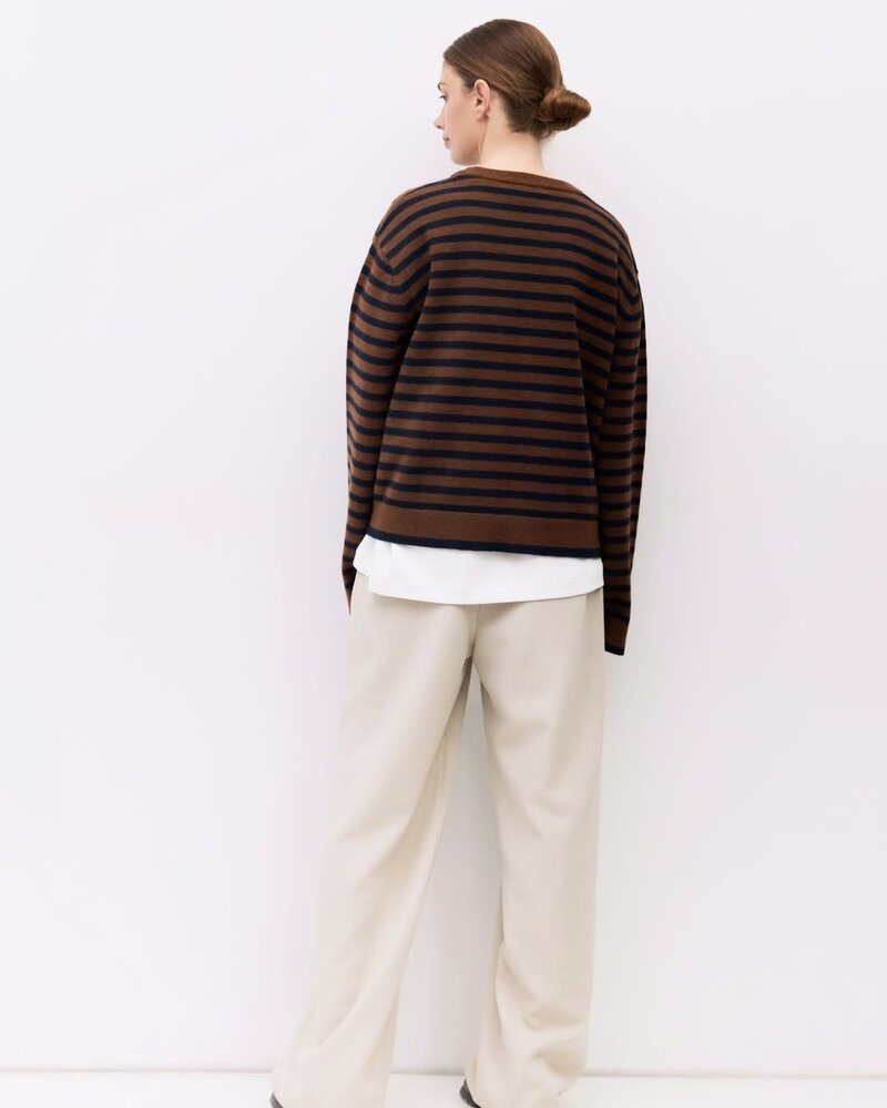 The Klein Sweater | Brown