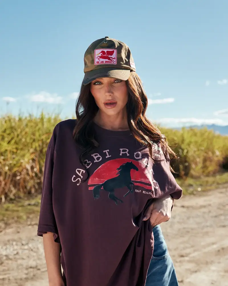 Sabbi I Love Country Music Tee | Chocolate