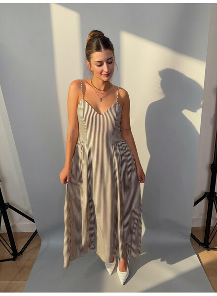 Ladiah Striped Maxi Dress | Brown