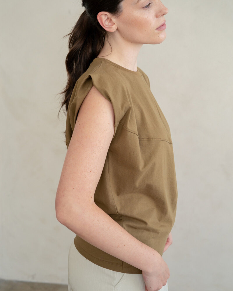 Seam Detail Tee | Moss