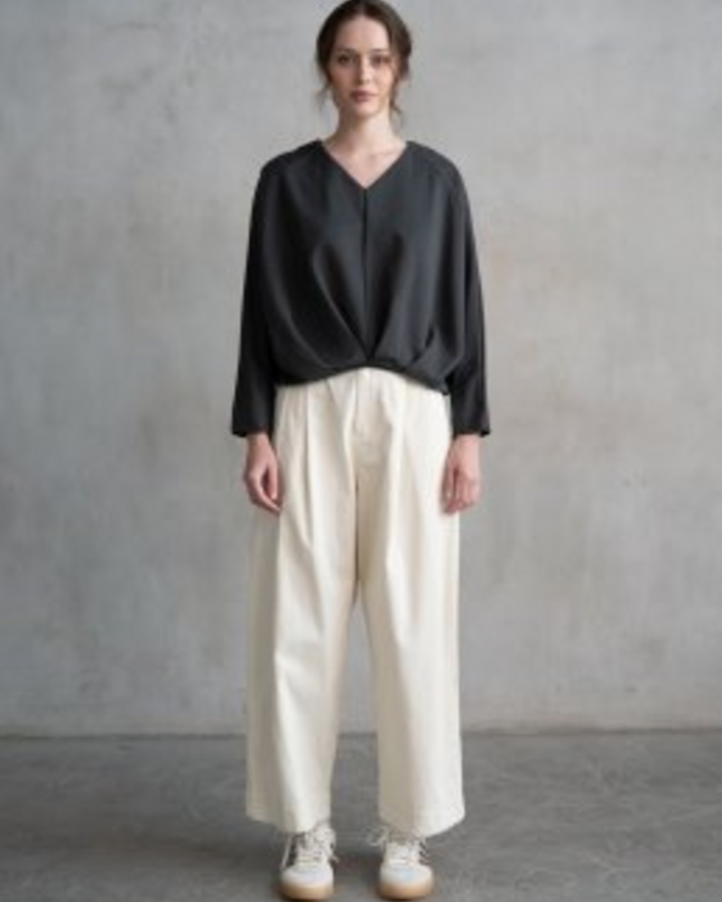 Penny Pleated Long Sleeve | Black