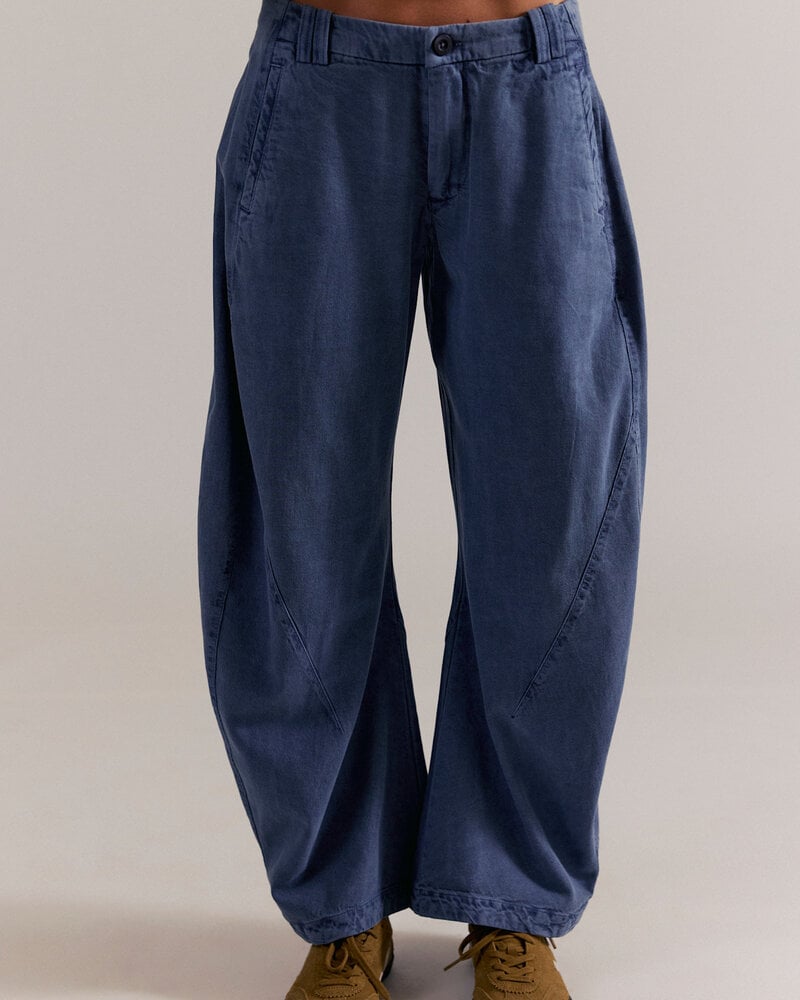 Free People Spotlight Washed Barrel Chino Trousers | Flint