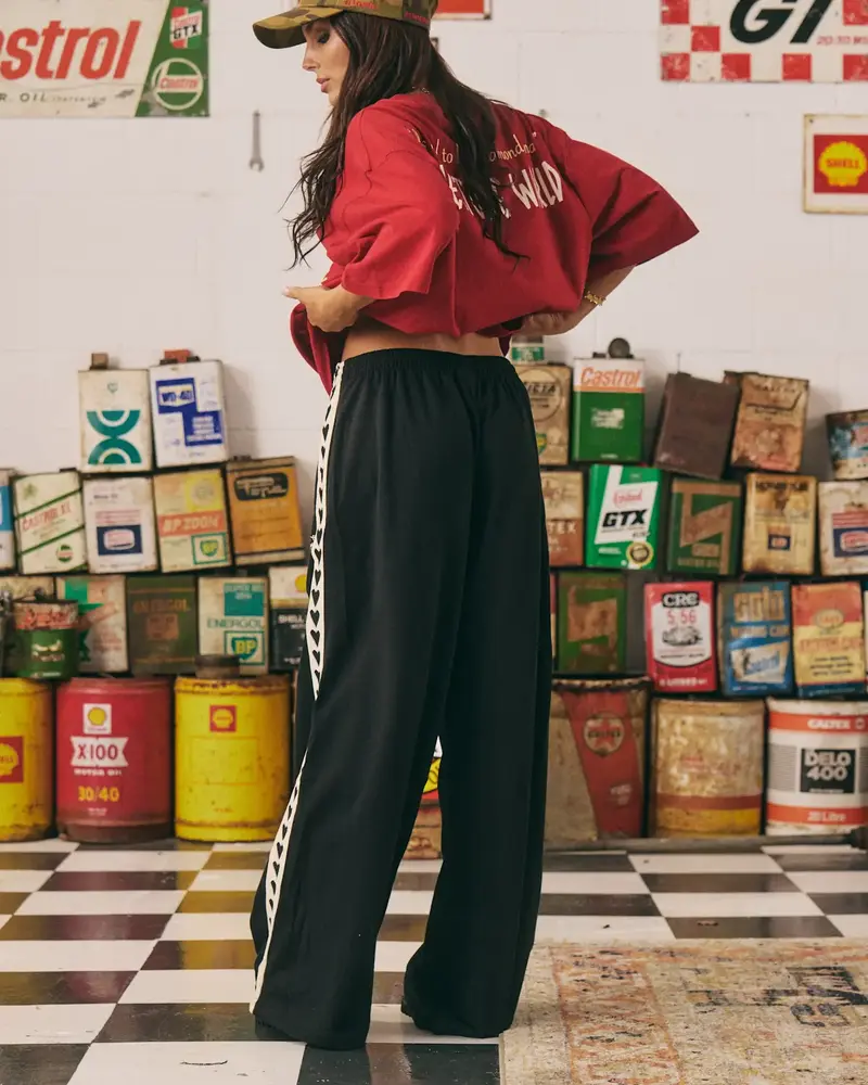 Sabbi The Raving Hearts Pants | Black