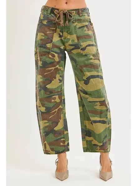 Kaddi Camo Barrel Jeans