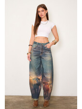 Kindle Barrel Jean | Long Horn Print