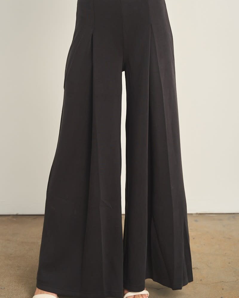 Cellie Wide Leg Sweat Pant | Black