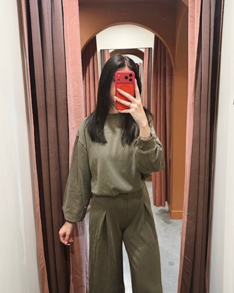 Cellie Cropped Crewneck Sweatshirt | Olive