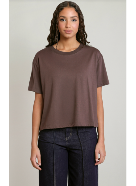 Ollie Essential Tee | Brown