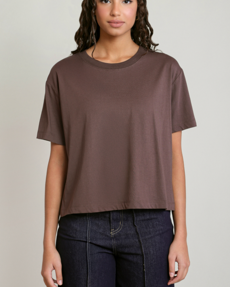 Ollie Essential Tee | Brown